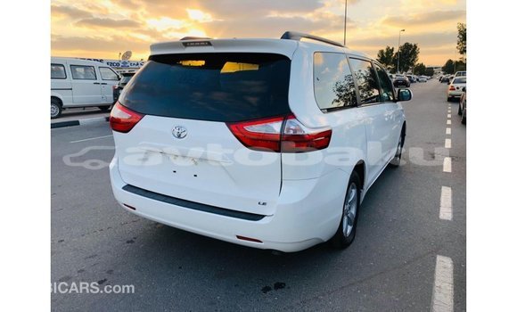Buy Import Toyota Sienna White Car in Import - Dubai in Abseron Buy Import Toyota Sienna White Car in Import - Dubai in Abseron