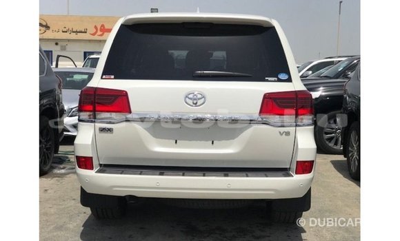 Buy Import Toyota Land Cruiser White Car in Import - Dubai in Abseron Buy Import Toyota Land Cruiser White Car in Import - Dubai in Abseron