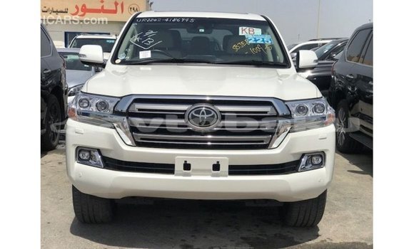 Buy Import Toyota Land Cruiser White Car in Import - Dubai in Abseron Buy Import Toyota Land Cruiser White Car in Import - Dubai in Abseron