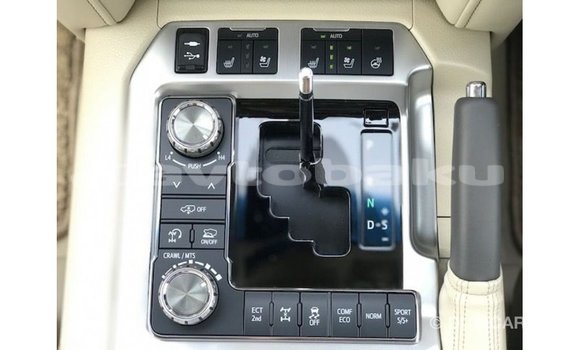 Buy Import Toyota Land Cruiser White Car in Import - Dubai in Abseron Buy Import Toyota Land Cruiser White Car in Import - Dubai in Abseron