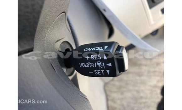 Buy Import Toyota Land Cruiser White Car in Import - Dubai in Abseron Buy Import Toyota Land Cruiser White Car in Import - Dubai in Abseron