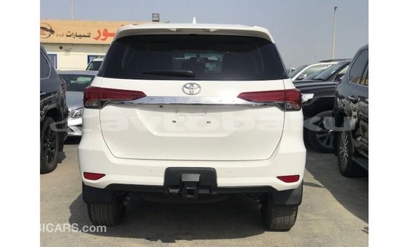 Buy Import Toyota Fortuner White Car in Import - Dubai in Abseron Buy Import Toyota Fortuner White Car in Import - Dubai in Abseron