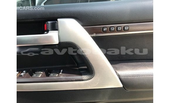 Buy Import Toyota Land Cruiser White Car in Import - Dubai in Abseron Buy Import Toyota Land Cruiser White Car in Import - Dubai in Abseron