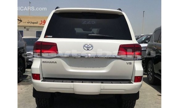 Buy Import Toyota Land Cruiser White Car in Import - Dubai in Abseron Buy Import Toyota Land Cruiser White Car in Import - Dubai in Abseron