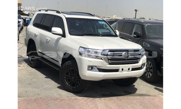 Buy Import Toyota Land Cruiser White Car in Import - Dubai in Abseron Buy Import Toyota Land Cruiser White Car in Import - Dubai in Abseron