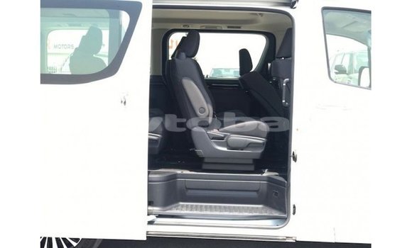 Buy Import Toyota Granvia White Car in Import - Dubai in Abseron Buy Import Toyota Granvia White Car in Import - Dubai in Abseron