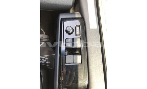 Buy Import Toyota Granvia White Car in Import - Dubai in Abseron Buy Import Toyota Granvia White Car in Import - Dubai in Abseron