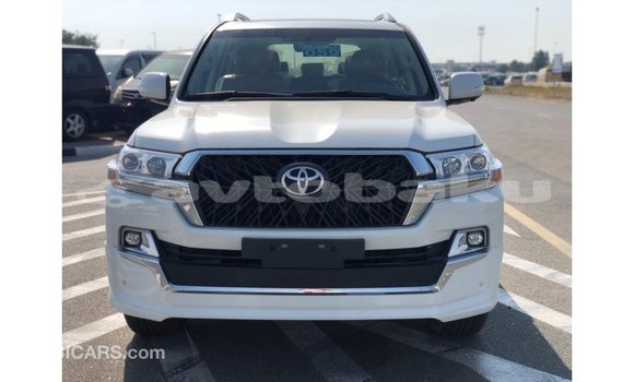 Buy Import Toyota Land Cruiser White Car in Import - Dubai in Abseron Buy Import Toyota Land Cruiser White Car in Import - Dubai in Abseron