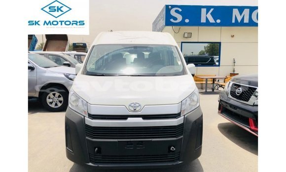 Buy Import Toyota Hiace White Car in Import - Dubai in Abseron Buy Import Toyota Hiace White Car in Import - Dubai in Abseron