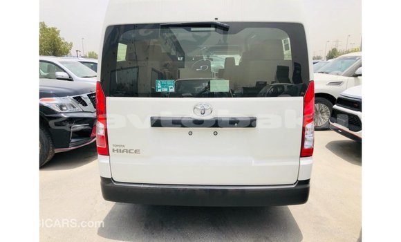 Buy Import Toyota Hiace White Car in Import - Dubai in Abseron Buy Import Toyota Hiace White Car in Import - Dubai in Abseron