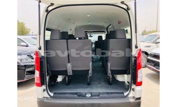 Buy Import Toyota Hiace White Car in Import - Dubai in Abseron Buy Import Toyota Hiace White Car in Import - Dubai in Abseron