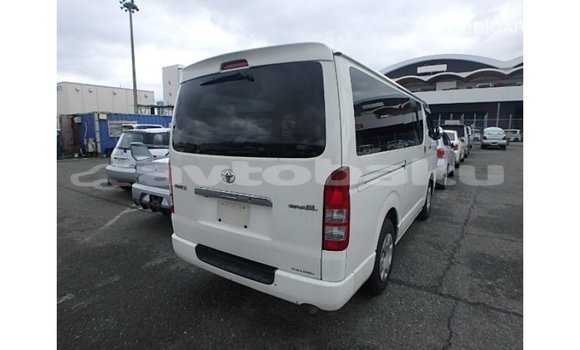 Buy Import Toyota Hiace White Car in Import - Dubai in Abseron Buy Import Toyota Hiace White Car in Import - Dubai in Abseron