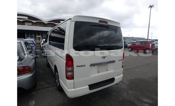 Buy Import Toyota Hiace White Car in Import - Dubai in Abseron Buy Import Toyota Hiace White Car in Import - Dubai in Abseron