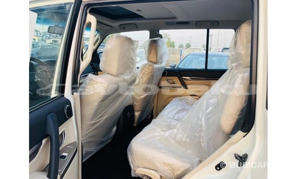 Buy Import Mitsubishi Pajero White Car in Import - Dubai in Abseron Buy Import Mitsubishi Pajero White Car in Import - Dubai in Abseron