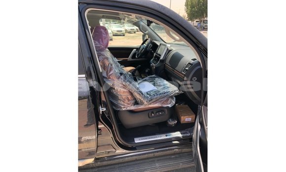 Buy Import Toyota Land Cruiser Black Car in Import - Dubai in Abseron Buy Import Toyota Land Cruiser Black Car in Import - Dubai in Abseron