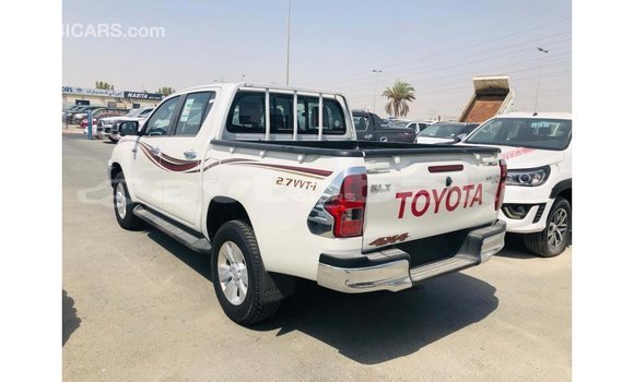 Buy Import Toyota Hilux White Car in Import - Dubai in Abseron Buy Import Toyota Hilux White Car in Import - Dubai in Abseron