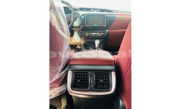 Buy Import Toyota Hilux White Car in Import - Dubai in Abseron Buy Import Toyota Hilux White Car in Import - Dubai in Abseron