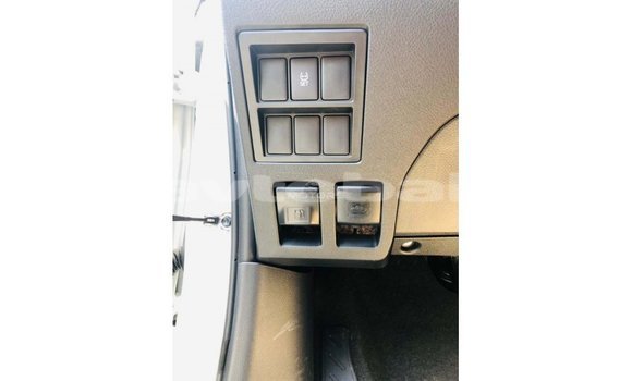 Buy Import Toyota Hilux White Car in Import - Dubai in Abseron Buy Import Toyota Hilux White Car in Import - Dubai in Abseron