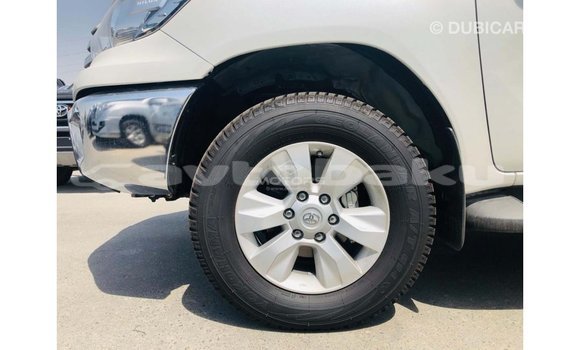 Buy Import Toyota Hilux White Car in Import - Dubai in Abseron Buy Import Toyota Hilux White Car in Import - Dubai in Abseron