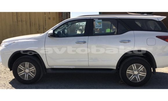 Buy Import Toyota Fortuner White Car in Import - Dubai in Abseron Buy Import Toyota Fortuner White Car in Import - Dubai in Abseron