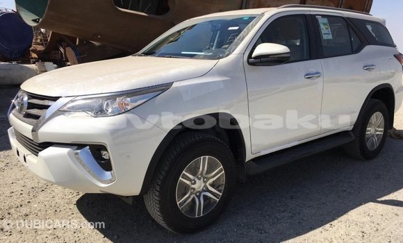 Buy Import Toyota Fortuner White Car in Import - Dubai in Abseron Buy Import Toyota Fortuner White Car in Import - Dubai in Abseron