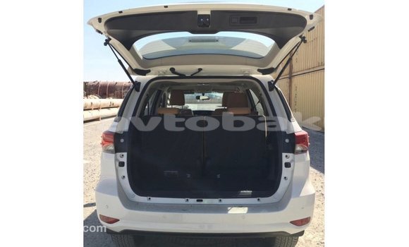 Buy Import Toyota Fortuner White Car in Import - Dubai in Abseron Buy Import Toyota Fortuner White Car in Import - Dubai in Abseron
