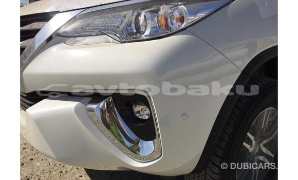 Buy Import Toyota Fortuner White Car in Import - Dubai in Abseron Buy Import Toyota Fortuner White Car in Import - Dubai in Abseron