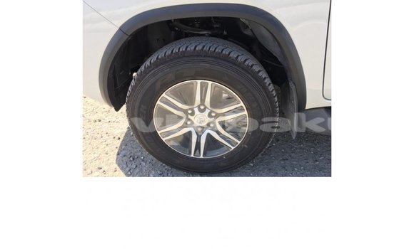 Buy Import Toyota Fortuner White Car in Import - Dubai in Abseron Buy Import Toyota Fortuner White Car in Import - Dubai in Abseron