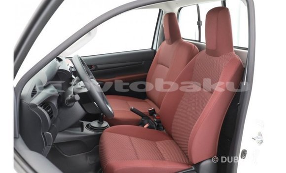 Buy Import Toyota Hilux White Car in Import - Dubai in Abseron Buy Import Toyota Hilux White Car in Import - Dubai in Abseron