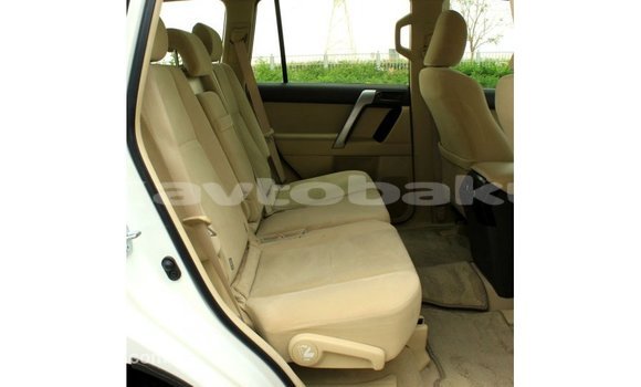 Buy Import Toyota Prado White Car in Import - Dubai in Abseron Buy Import Toyota Prado White Car in Import - Dubai in Abseron