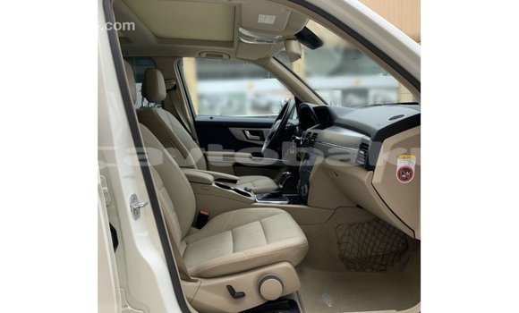 Buy Import Mercedes-Benz 190 White Car in Import - Dubai in Abseron Buy Import Mercedes-Benz 190 White Car in Import - Dubai in Abseron