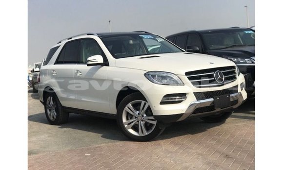 Buy Import Mercedes-Benz 190 White Car in Import - Dubai in Abseron