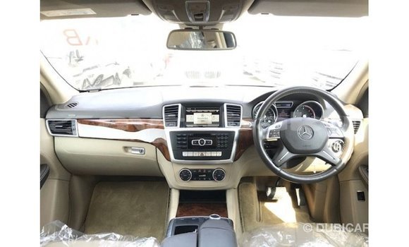 Buy Import Mercedes-Benz 190 White Car in Import - Dubai in Abseron Buy Import Mercedes-Benz 190 White Car in Import - Dubai in Abseron