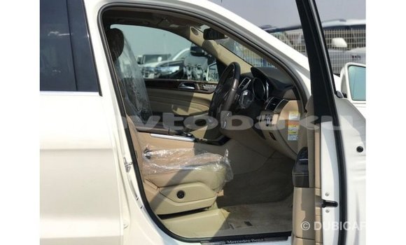 Buy Import Mercedes-Benz 190 White Car in Import - Dubai in Abseron Buy Import Mercedes-Benz 190 White Car in Import - Dubai in Abseron