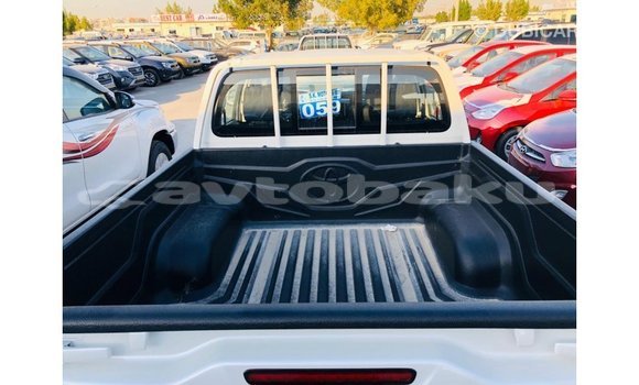 Buy Import Toyota Hilux White Car in Import - Dubai in Abseron Buy Import Toyota Hilux White Car in Import - Dubai in Abseron