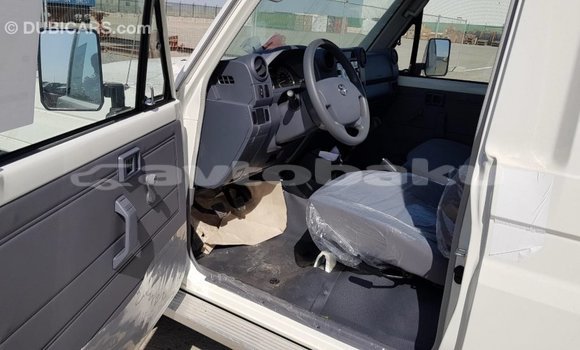 Buy Import Toyota Land Cruiser White Car in Import - Dubai in Abseron Buy Import Toyota Land Cruiser White Car in Import - Dubai in Abseron