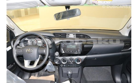 Buy Import Toyota Hilux White Car in Import - Dubai in Abseron Buy Import Toyota Hilux White Car in Import - Dubai in Abseron