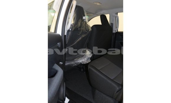 Buy Import Toyota Hilux White Car in Import - Dubai in Abseron Buy Import Toyota Hilux White Car in Import - Dubai in Abseron