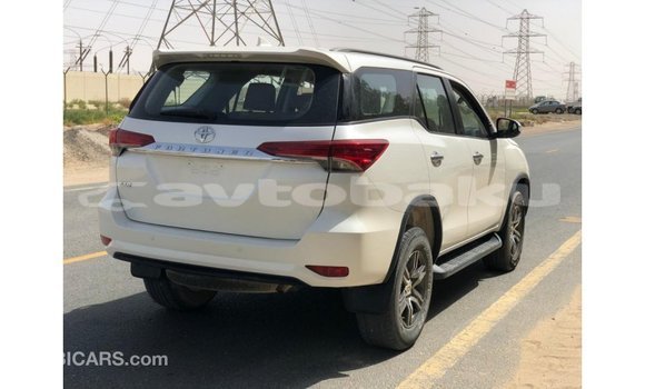 Buy Import Toyota Fortuner White Car in Import - Dubai in Abseron Buy Import Toyota Fortuner White Car in Import - Dubai in Abseron