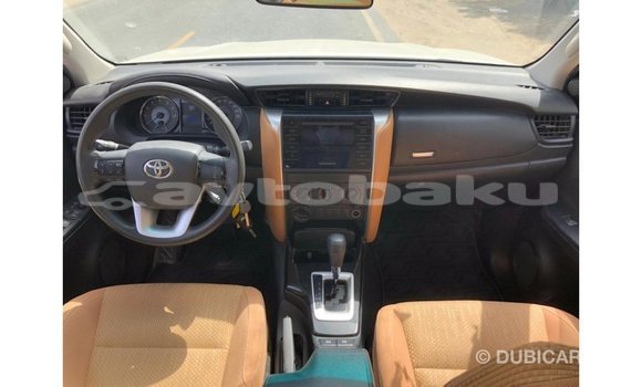 Buy Import Toyota Fortuner White Car in Import - Dubai in Abseron Buy Import Toyota Fortuner White Car in Import - Dubai in Abseron