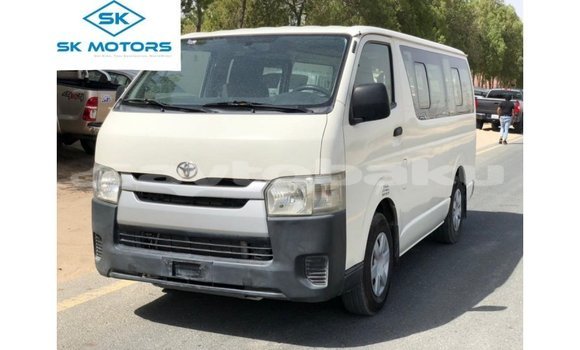 Buy Import Toyota Hiace White Car in Import - Dubai in Abseron