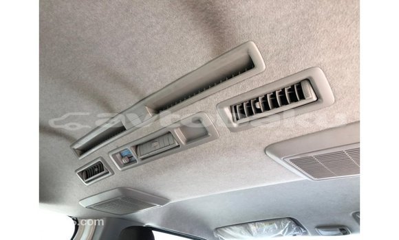 Buy Import Toyota Hiace White Car in Import - Dubai in Abseron Buy Import Toyota Hiace White Car in Import - Dubai in Abseron