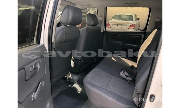Buy Import Toyota Hilux White Car in Import - Dubai in Abseron Buy Import Toyota Hilux White Car in Import - Dubai in Abseron