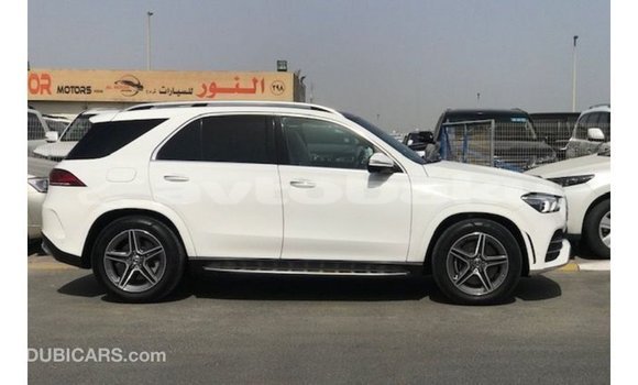 Buy Import Mercedes-Benz GLE White Car in Import - Dubai in Abseron Buy Import Mercedes-Benz GLE White Car in Import - Dubai in Abseron