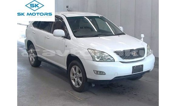 Buy Import Toyota Harrier White Car in Import - Dubai in Abseron