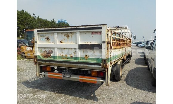 Buy Import Isuzu Rodeo White Car in Import - Dubai in Abseron Buy Import Isuzu Rodeo White Car in Import - Dubai in Abseron