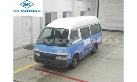 Buy Import Nissan Caravan White Car in Import - Dubai in Abseron