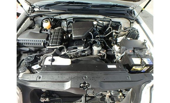 Buy Import Toyota Hilux White Car in Import - Dubai in Abseron Buy Import Toyota Hilux White Car in Import - Dubai in Abseron