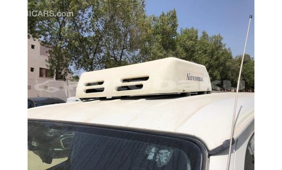 Buy Import Toyota Hiace White Car in Import - Dubai in Abseron Buy Import Toyota Hiace White Car in Import - Dubai in Abseron