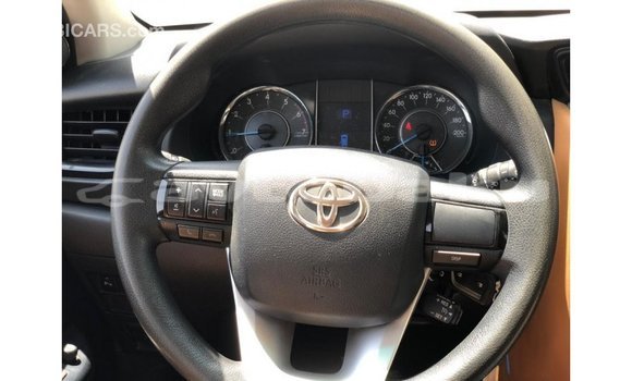 Buy Import Toyota Fortuner White Car in Import - Dubai in Abseron Buy Import Toyota Fortuner White Car in Import - Dubai in Abseron